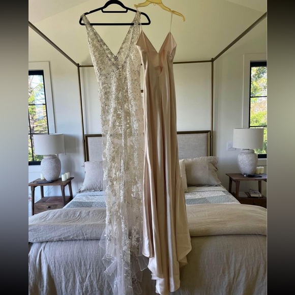 Allure Bridal Dress - Picture 4 of 4